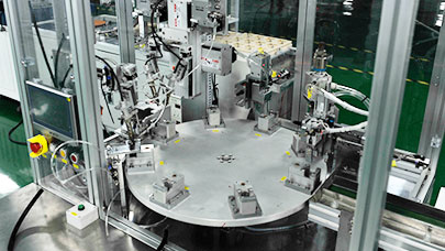 全自動(dòng)化組裝生產(chǎn)線(xiàn)